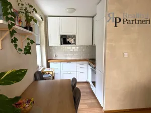 Prodej bytu 2+1, Praha - Krč, Točitá, 55 m2