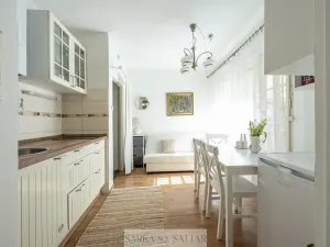 Pronájem bytu 1+kk, Praha - Staré Město, Husova, 29 m2