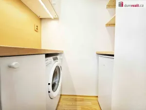 Pronájem bytu 1+kk, Roudnice nad Labem, třída T. G. Masaryka, 21 m2