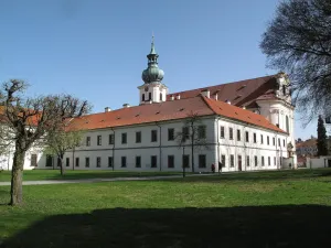 Prodej bytu 1+kk, Praha, Nad Kajetánkou, 17 m2