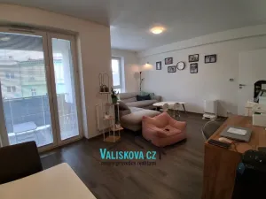 Pronájem bytu 3+kk, Kroměříž, Velehradská, 89 m2