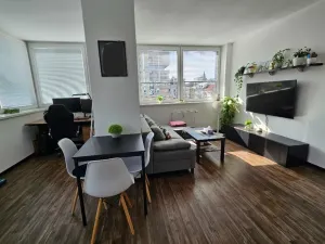 Pronájem bytu 2+kk, Ústí nad Labem - Ústí nad Labem-centrum, Velká Hradební, 54 m2