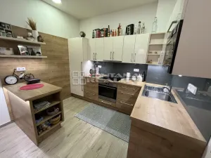 Prodej bytu 2+1, Olomouc, Slovenská, 54 m2