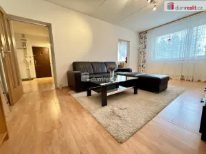 Pronájem bytu 2+1, Praha - Lhotka, Mirotická, 61 m2