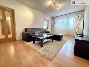 Pronájem bytu 2+1, Praha - Lhotka, Mirotická, 61 m2