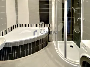 Pronájem bytu 3+1, Praha, náměstí 14. října, 120 m2