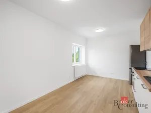 Pronájem bytu 2+kk, Praha - Modřany, Barunčina, 34 m2