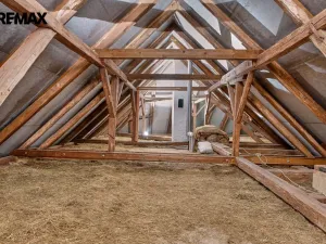 Prodej zemědělské usedlosti, Drhovle - Pamětice, 160 m2