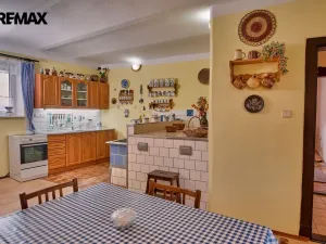 Prodej zemědělské usedlosti, Drhovle - Pamětice, 160 m2