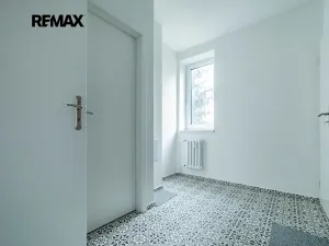 Pronájem bytu 2+kk, Jindřichův Hradec, Tovární, 61 m2