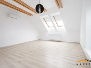 Pronájem bytu 3+kk, Dobronín, Nad Valchou, 65 m2