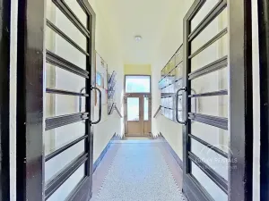 Pronájem bytu 1+kk, Praha - Braník, Branická, 33 m2