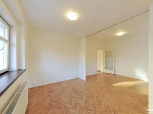 Pronájem bytu 2+kk, Praha - Karlín, Pernerova, 44 m2