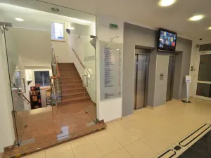 Pronájem kanceláře, Praha - Čakovice, Kostelecká, 15 m2