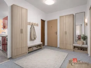 Prodej bytu 2+1, Plzeň - Skvrňany, Křimická, 52 m2