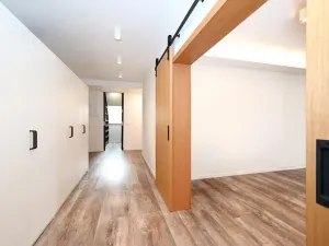 Pronájem bytu 4+kk, Praha - Hrdlořezy, Mezilehlá, 142 m2