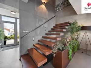 Prodej vily, Předměřice nad Labem, Obránců míru, 379 m2