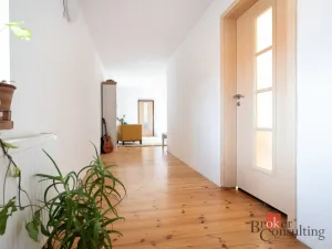 Prodej zemědělské usedlosti, Jinín, 254 m2