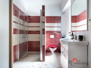 Prodej zemědělské usedlosti, Jinín, 254 m2