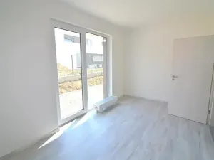 Pronájem rodinného domu, Vestec, Erbenova, 140 m2