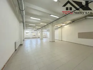 Pronájem obchodního prostoru, Jaroměř, Husova, 200 m2