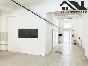 Pronájem obchodního prostoru, Jaroměř, Husova, 200 m2