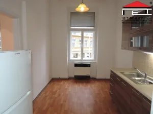 Pronájem bytu 1+1, Praha - Žižkov, Bořivojova, 38 m2