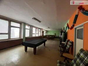 Pronájem obchodního prostoru, Újezdeček, Řetenická, 223 m2