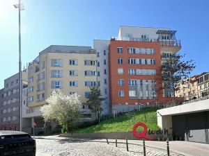 Pronájem bytu 1+kk, Praha - Košíře, Plzeňská, 35 m2
