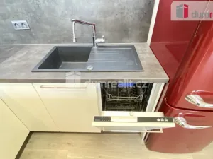 Pronájem bytu 2+kk, Praha - Modřany, Soukalova, 50 m2