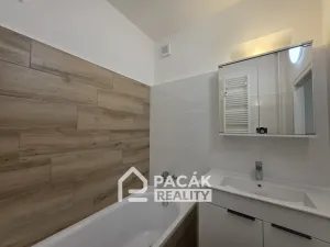 Pronájem bytu 2+1, Olomouc, Božetěchova, 68 m2