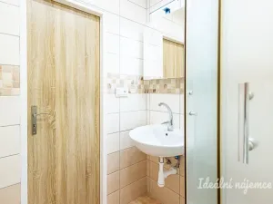 Pronájem bytu 3+1, Praha - Michle, Při trati, 75 m2