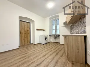 Pronájem bytu 2+1, Tachov, Husitská, 50 m2
