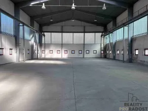 Pronájem výrobních prostor, Habrůvka, 760 m2
