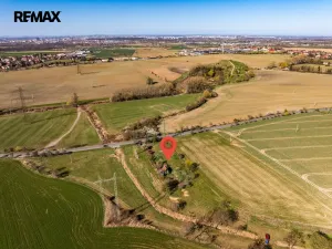 Prodej zahrady, Dolní Břežany, 2452 m2