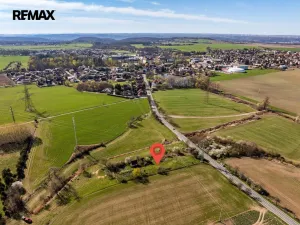 Prodej komerčního pozemku, Dolní Břežany, 2452 m2
