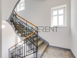 Pronájem bytu 2+1, Praha - Malešice, Bakalářská, 40 m2