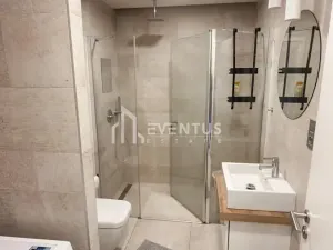 Pronájem bytu 2+kk, Praha - Libeň, Menclova, 58 m2