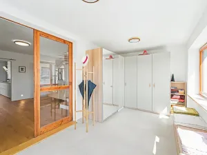 Prodej rodinného domu, Slapy, 309 m2