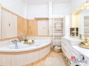 Prodej bytu 3+kk, Přelouč, B. Němcové, 95 m2