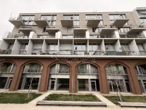 Pronájem bytu 1+kk, Praha - Karlín, Křižíkova, 32 m2