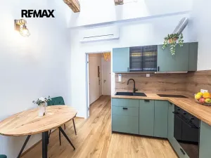 Pronájem bytu 2+kk, Praha - Nusle, Vrtbova, 42 m2