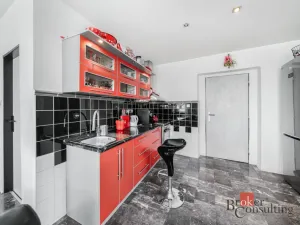 Prodej rodinného domu, Dolany, 198 m2