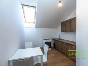 Prodej restaurace, Středokluky, Školská, 568 m2