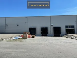 Pronájem skladu, Brno, 2021 m2