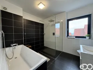 Pronájem rodinného domu, Strašnov, 127 m2