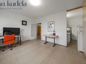 Prodej bytu 2+kk, Brno, Bzenecká, 39 m2