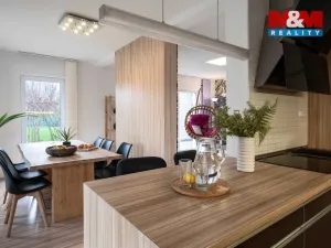 Prodej rodinného domu, Řečany nad Labem, K Tišině, 266 m2