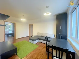 Pronájem bytu 3+kk, Praha - Michle, Trnavská, 63 m2