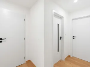 Prodej bytu 3+kk, Praha - Vysočany, Novovysočanská, 73 m2